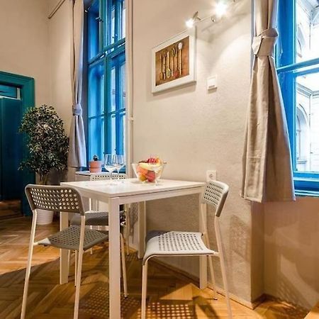 Blue Lotus Apartment T50 Будапеща Екстериор снимка